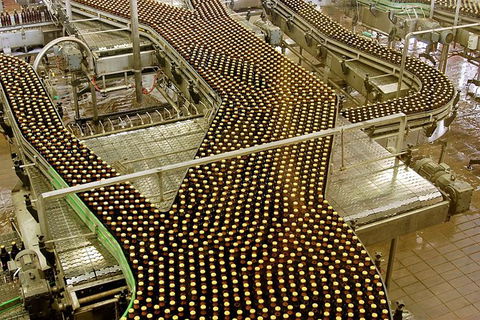 XXXX Brewery Tour - Tourism Canberra 4