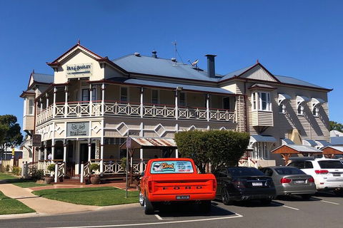 Queensland Country Pub Crawl By Helicopter - Tourism Canberra 3