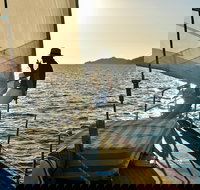 Magnetic Island Twilight Sailing Cruise - Tourism Canberra