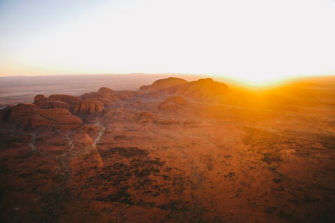 Scenic Flight: Uluru & Kata Tjuta - Tourism Canberra 4