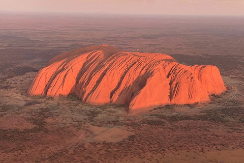 Scenic Flight: Uluru & Kata Tjuta - Tourism Canberra 7