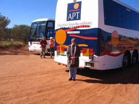 Uluru (Ayers Rock) To Alice Springs One-Way Shuttle - Tourism Canberra 5