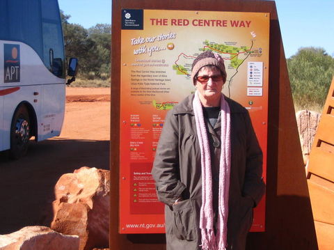 Uluru (Ayers Rock) To Alice Springs One-Way Shuttle - Tourism Canberra 4