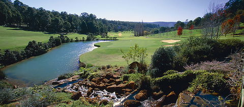 Araluen Golf Resort - Tourism Canberra 0