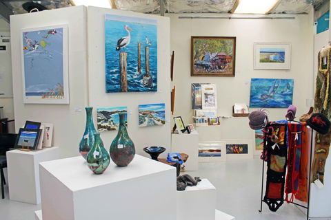 Artworks Gallery - Tourism Canberra 1