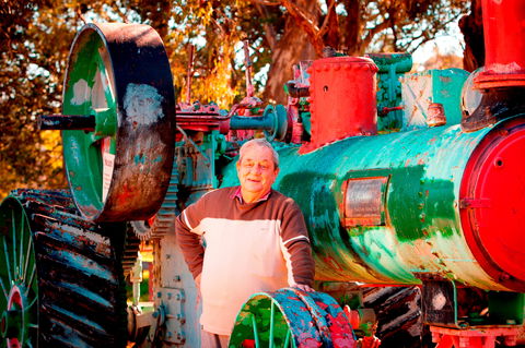 Oaklands Vintage Machinery Museum - Tourism Canberra 0
