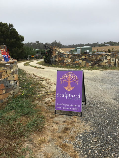 Sculptured Gallery - Tourism Canberra 2