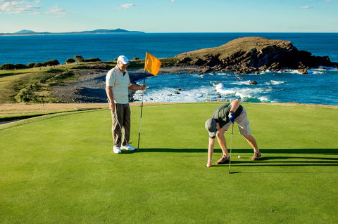Crescent Head Country Club Golf Course - Tourism Canberra 1