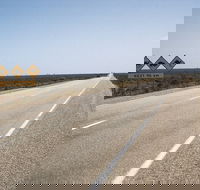 Eyre Highway - Tourism Canberra