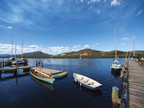 Huonville - Tourism Canberra 2