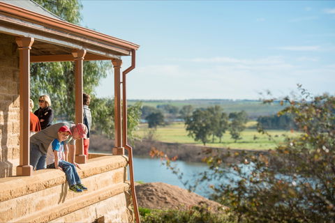 The Murray Bridge Discovery Trail - Tourism Canberra 0