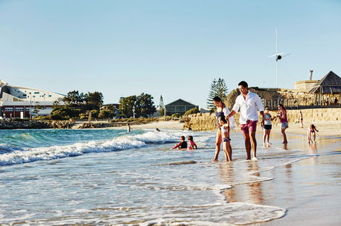 A Day In Fremantle - Tourism Canberra 2
