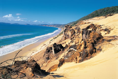 Cooloola, Great Sandy National Park - Tourism Canberra 0