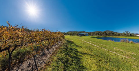 Granite Belt And Darling Downs - Tourism Canberra 1