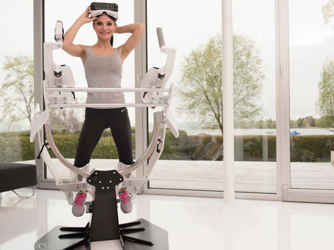 ICAROS Active Virtual Reality - Tourism Canberra 0