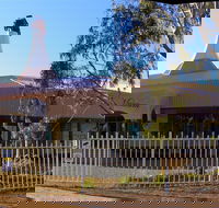 McFeeters Motor Museum and Visitor Information Centre