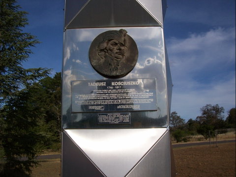 Tadeusz Kosciuszko Monument - Tourism Canberra 1