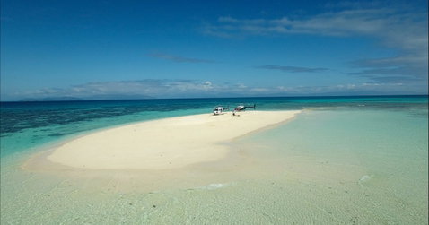 Vlassof Cay - Tourism Canberra 1
