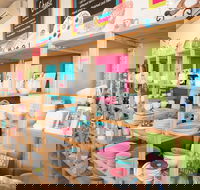 Colour My Pot - Tourism Canberra