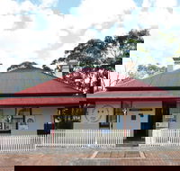 Dredge's Cottage - Tourism Canberra