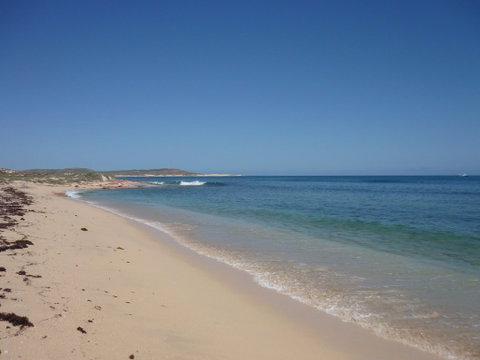 Lighthouse Bay - Tourism Canberra 0