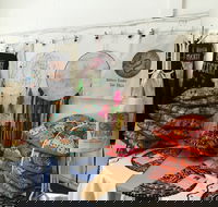 Sisters Under The Skin Local Art and Design Gallery Moree - Tourism Canberra