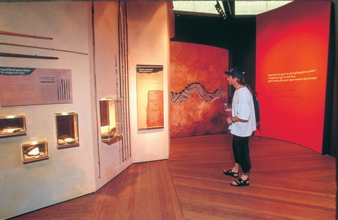 Warradjan Cultural Centre - Tourism Canberra 1