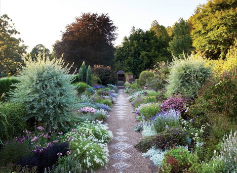 Cloudehill Gardens - Tourism Canberra 1