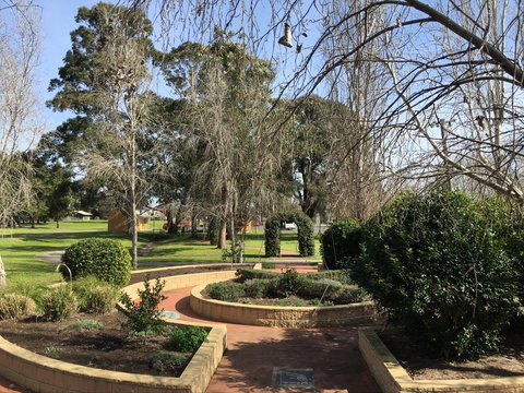 Curry Reserve - Tourism Canberra 0