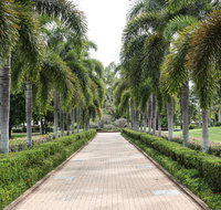 Dan Gleeson Memorial Gardens - Tourism Canberra