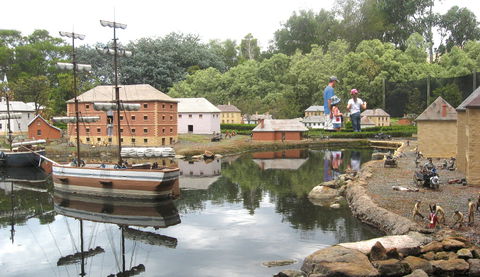 Old Hobart Town Model Village - Tourism Canberra 0