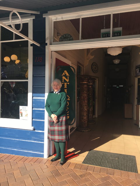 Broughton Antiques - Tourism Canberra 0