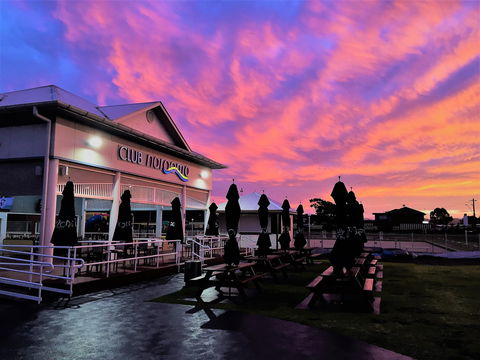 Club Narooma - Tourism Canberra 0