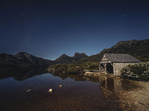 Devonport, Cradle Mountain And The Great Western Tiers - Tourism Canberra 2