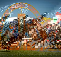 Dubbo Turf Club - Open with Races But No Spectators - Tourism Canberra