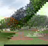 Mataranka War Memorial - Tourism Canberra