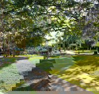 Millennium Esplanade and Tannum Sands Beach - Tourism Canberra