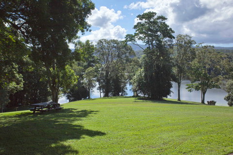 Rocky Creek Dam - Tourism Canberra 1