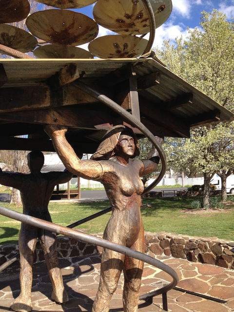 Walcha Open Air Gallery - Tourism Canberra 0