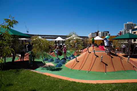 Yagan Square - Tourism Canberra 2