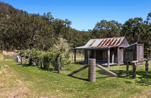 Youdales Hut And Stockyards Historic Site - Tourism Canberra 0