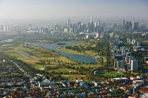 Albert Park - Tourism Canberra 0