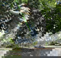 Cane Cutter Memorial - Tourism Canberra