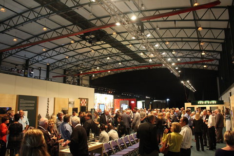 Clive Berghofer Recreation Centre (opposite USQ) - Tourism Canberra 0