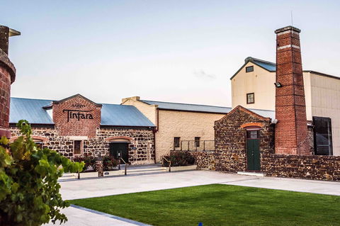 Hardys Tintara Winery - Tourism Canberra 2