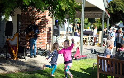Meeniyan Square - Tourism Canberra 1