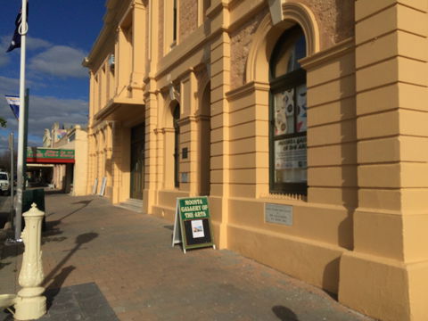 Moonta Gallery Of The Arts - Tourism Canberra 1