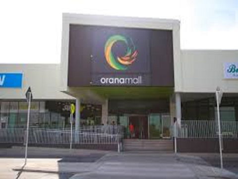 Orana Mall - Open - Tourism Canberra 1