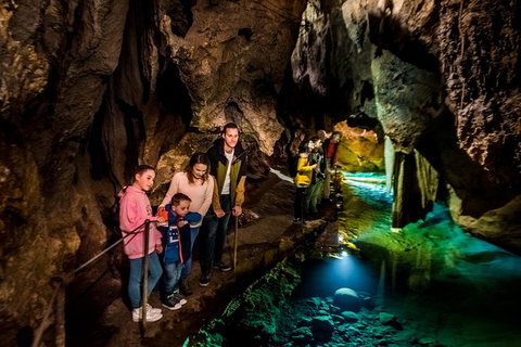 Jenolan Caves: Imperial Cave Tour - Tourism Canberra 0