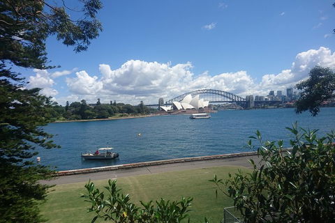 Iconic Sights Of Sydney Tour With FREE Photography Package - Tourism Canberra 0